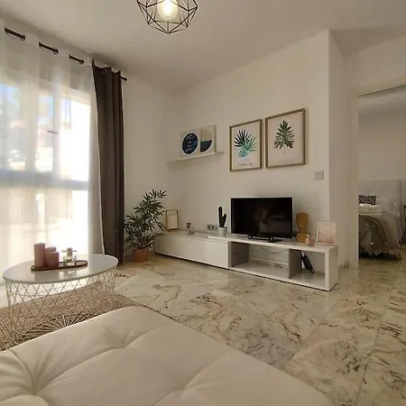 Love Rent4 Malaga Lyli Torremolinos Exterior foto
