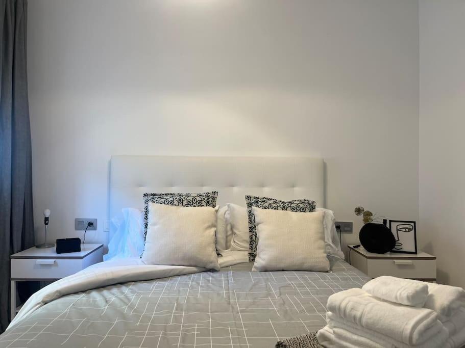 Rent4 Malaga Lyli Apartament